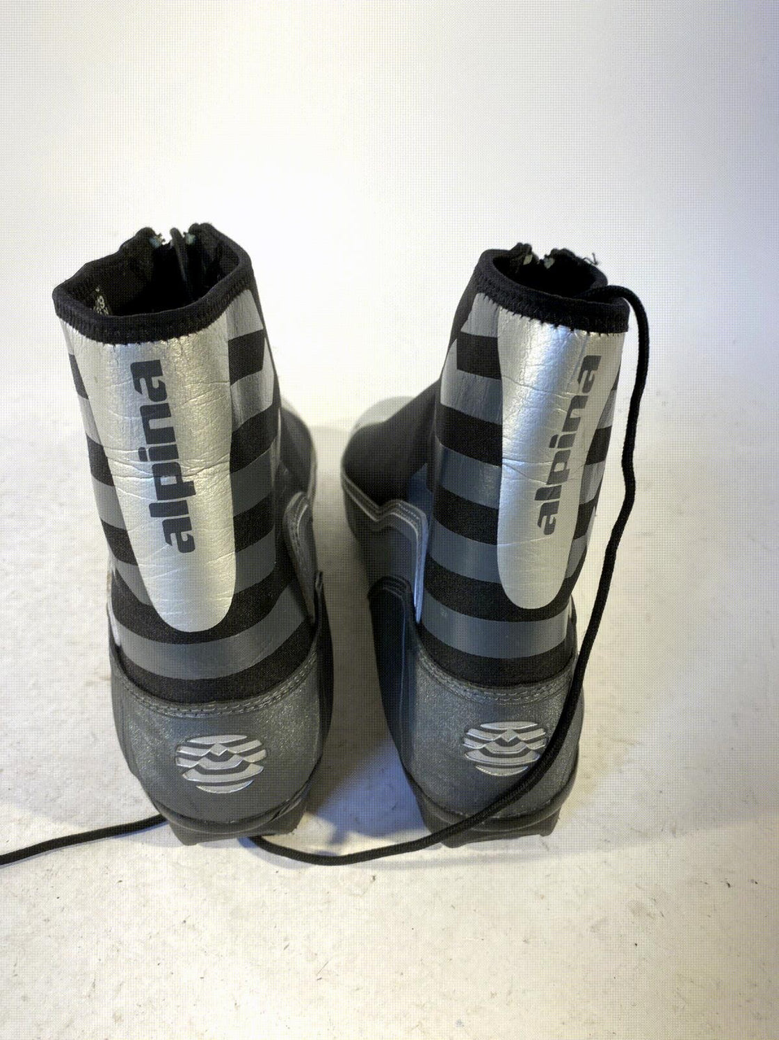 Alpina T10 Cross Country Ski Boots Classic Size EU43 US9.5 NNN Rottefella 411