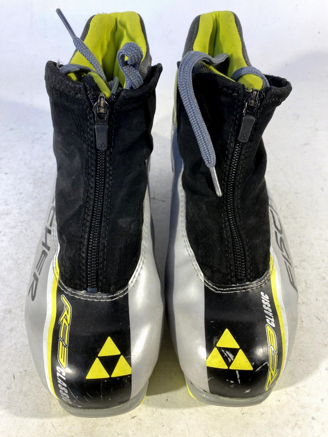 Fischer RC3 Classic Nordic Cross Country Classic Ski Boots Size EU39 US7 NNN 403