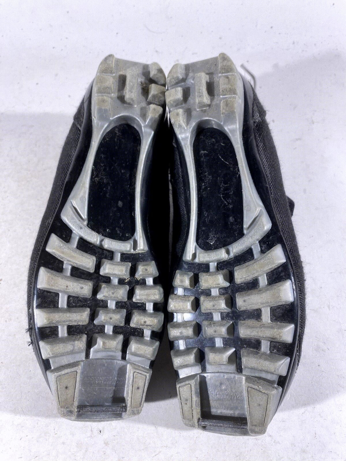 Madshus Hyper C Nordic Cross Country Ski Boots Size EU40 US7 NNN Rottefella 441