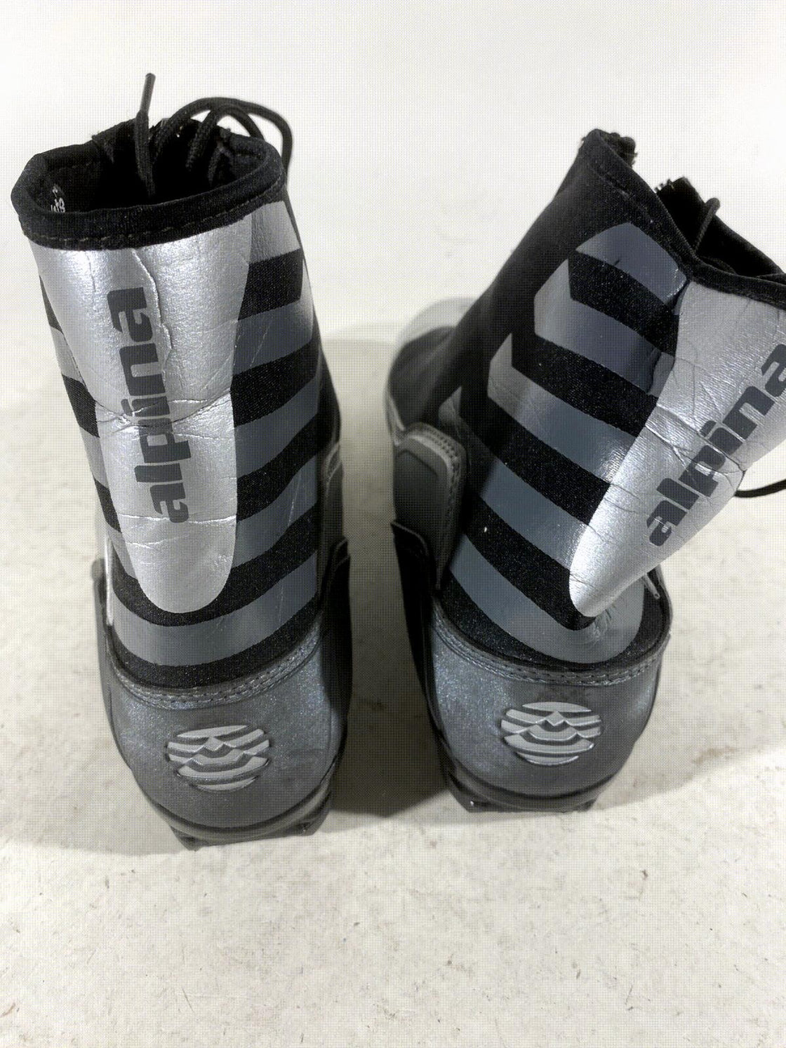 Alpina T10 Nordic Cross Country Touring Ski Boots Size EU41 US8 for NNN 448