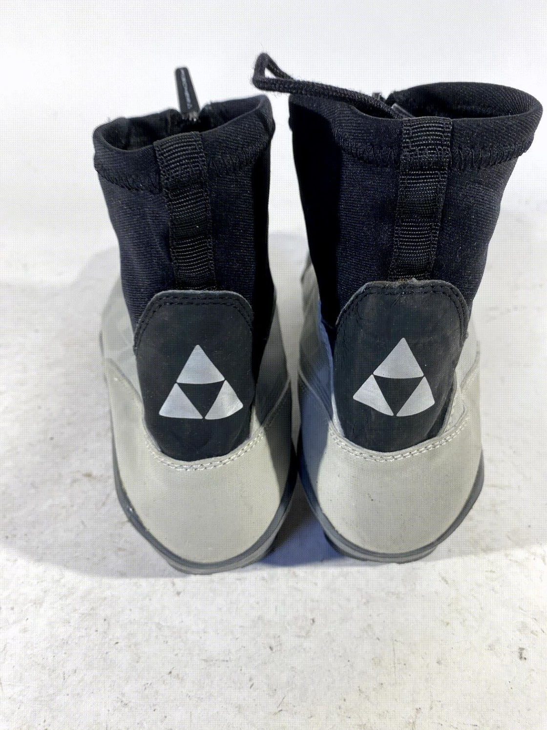 FISCHER Classic Nordic Cross Country Ski Boots Size EU43 US9.5 SNS Profil 495