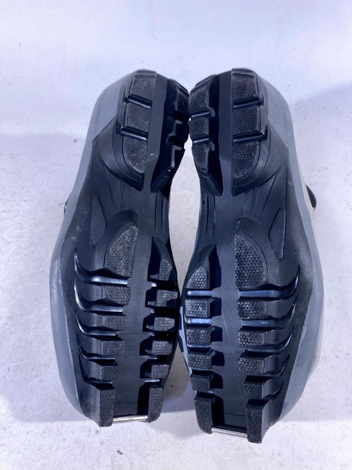 FISCHER Classic Nordic Cross Country Ski Boots Size EU43 US9.5 SNS Profil 495