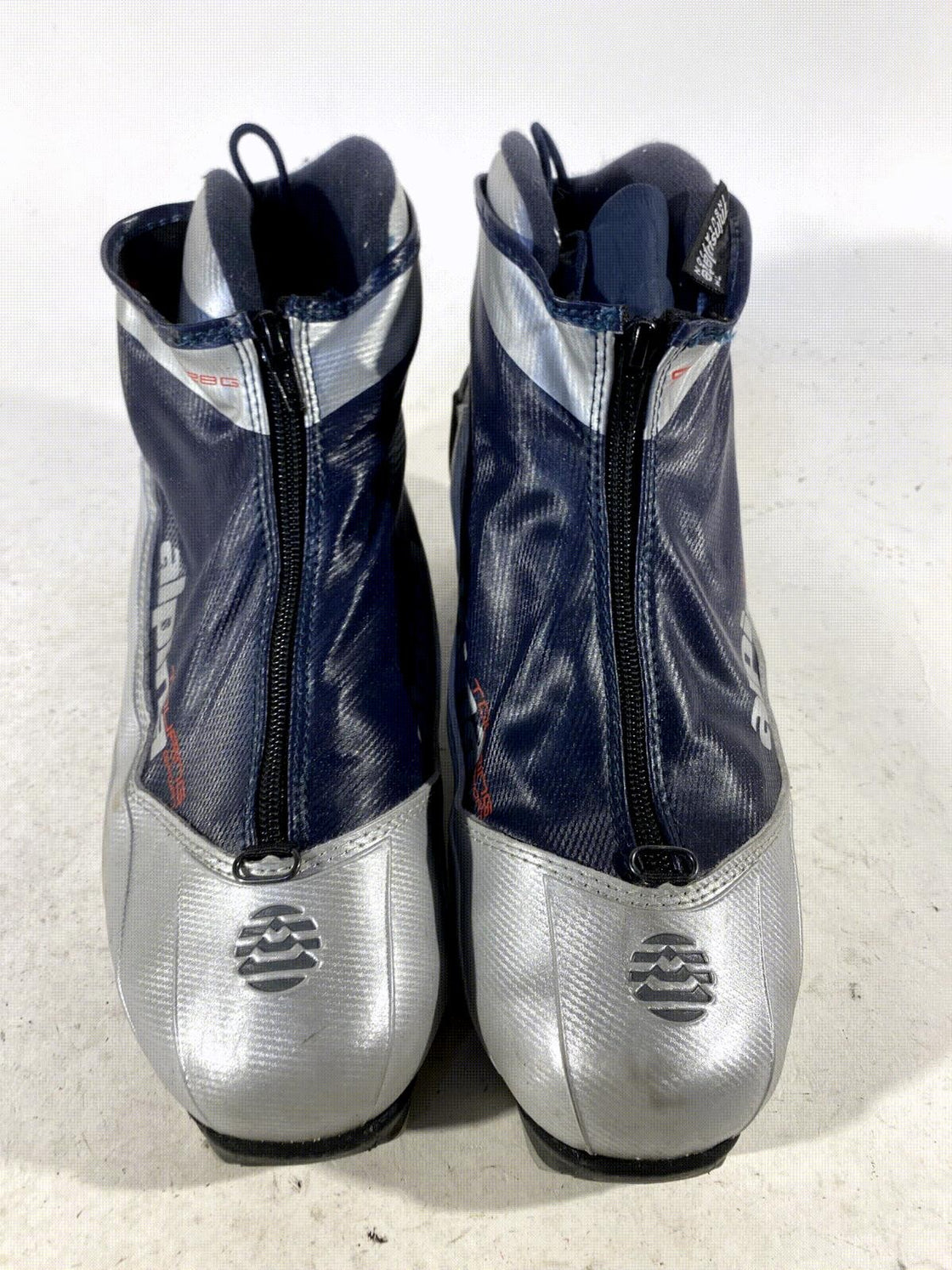 Alpina ST28G Classic Nordic Cross Country Ski Boots Size EU44 US10.5 for NNN 496