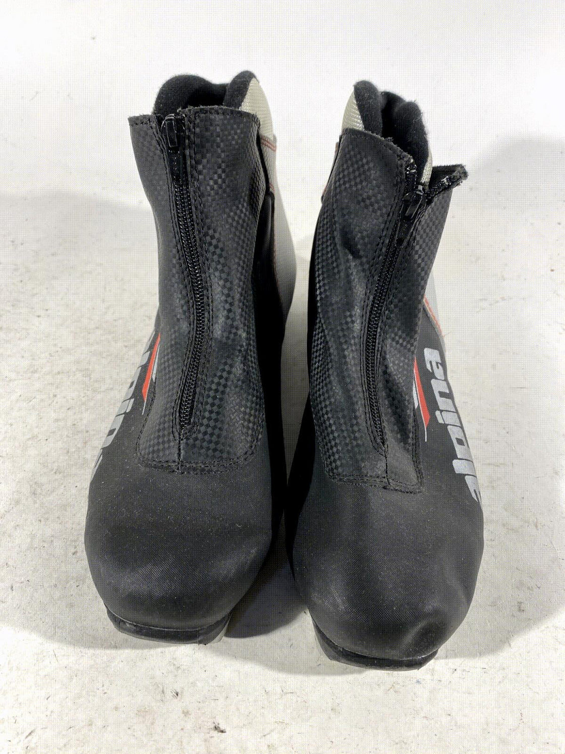 Alpina T8 Touring Nordic Cross Country Ski Boots Size EU44 US10.5 NNN 527