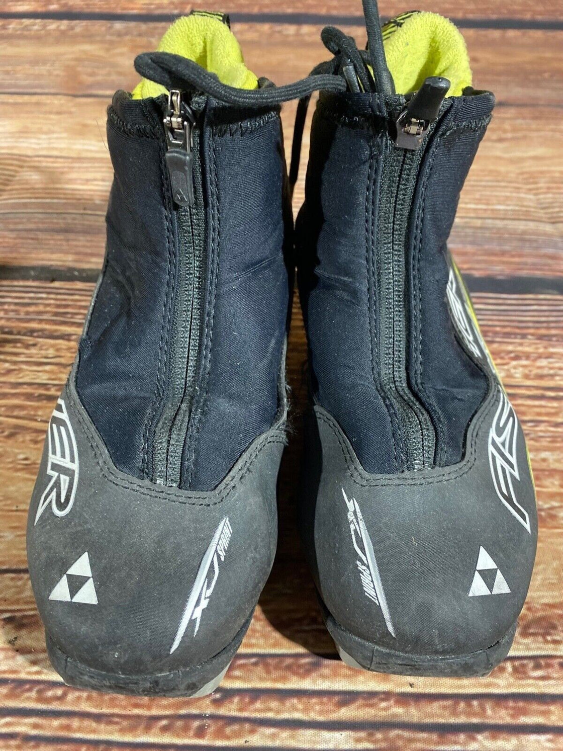 Fischer XJ Sprint Kids Cross Country Ski Boots Size EU33 U2 NNN F-591