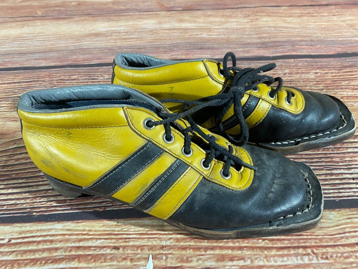 Cross Country Ski Boots Backcountry 75mm NN EU 40 US 7 Vintage 255mm 1734