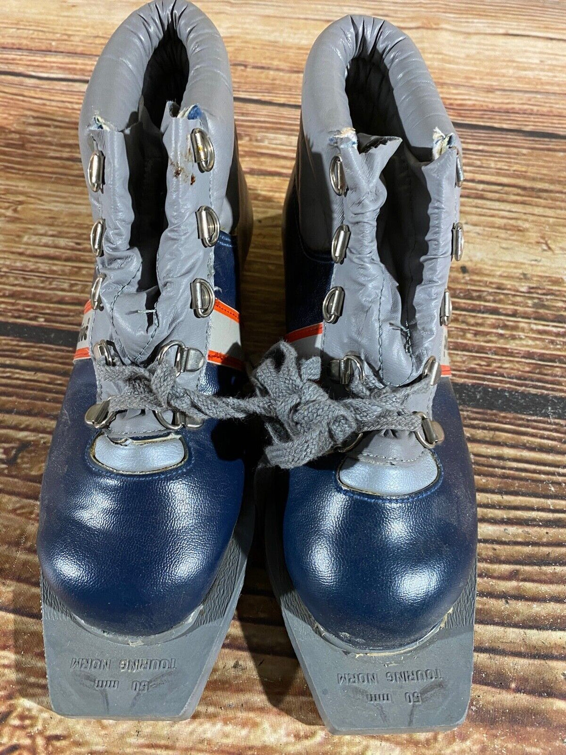 Botas Active Touring Norm Cross Country Ski Boots Size Mondo 215,  50mm 1795