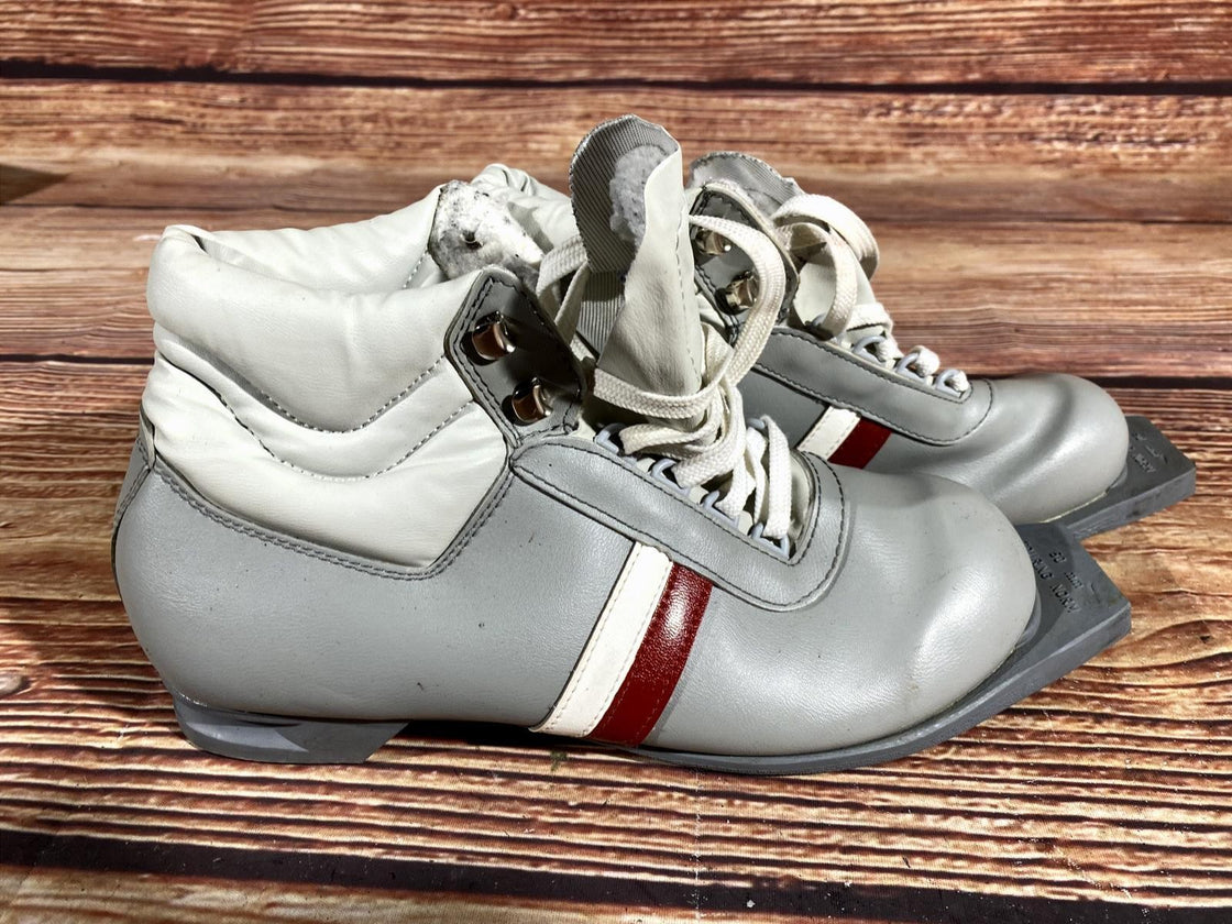Botas Cross Country Ski Boots Touring Norm 50mm 3pin, Size EU44 US10.5  1792