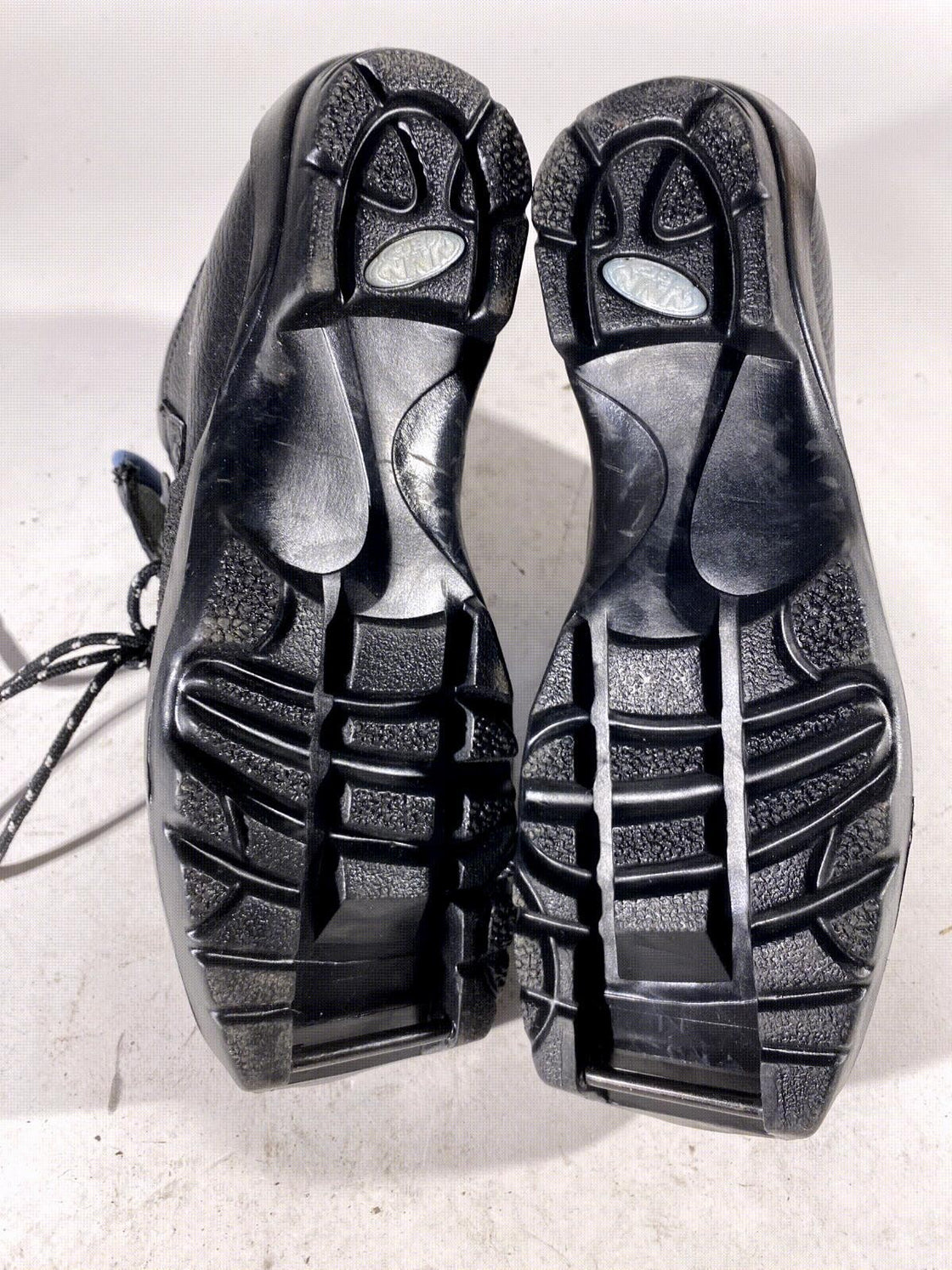 Madshus Back Country Nordic Cross Country Ski Boots Size EU38 US5.5 NNN BC 1929