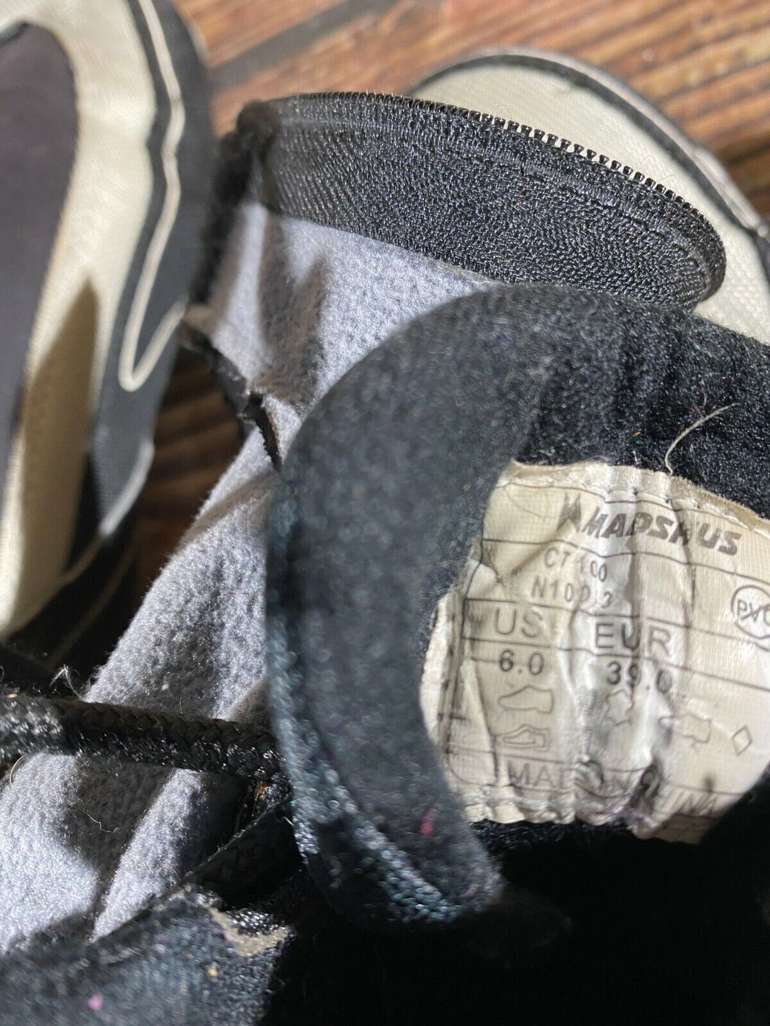 Madshus CT100 Nordic Cross Country Ski Boots Size EU39 US6 NNN Rottefella 2678