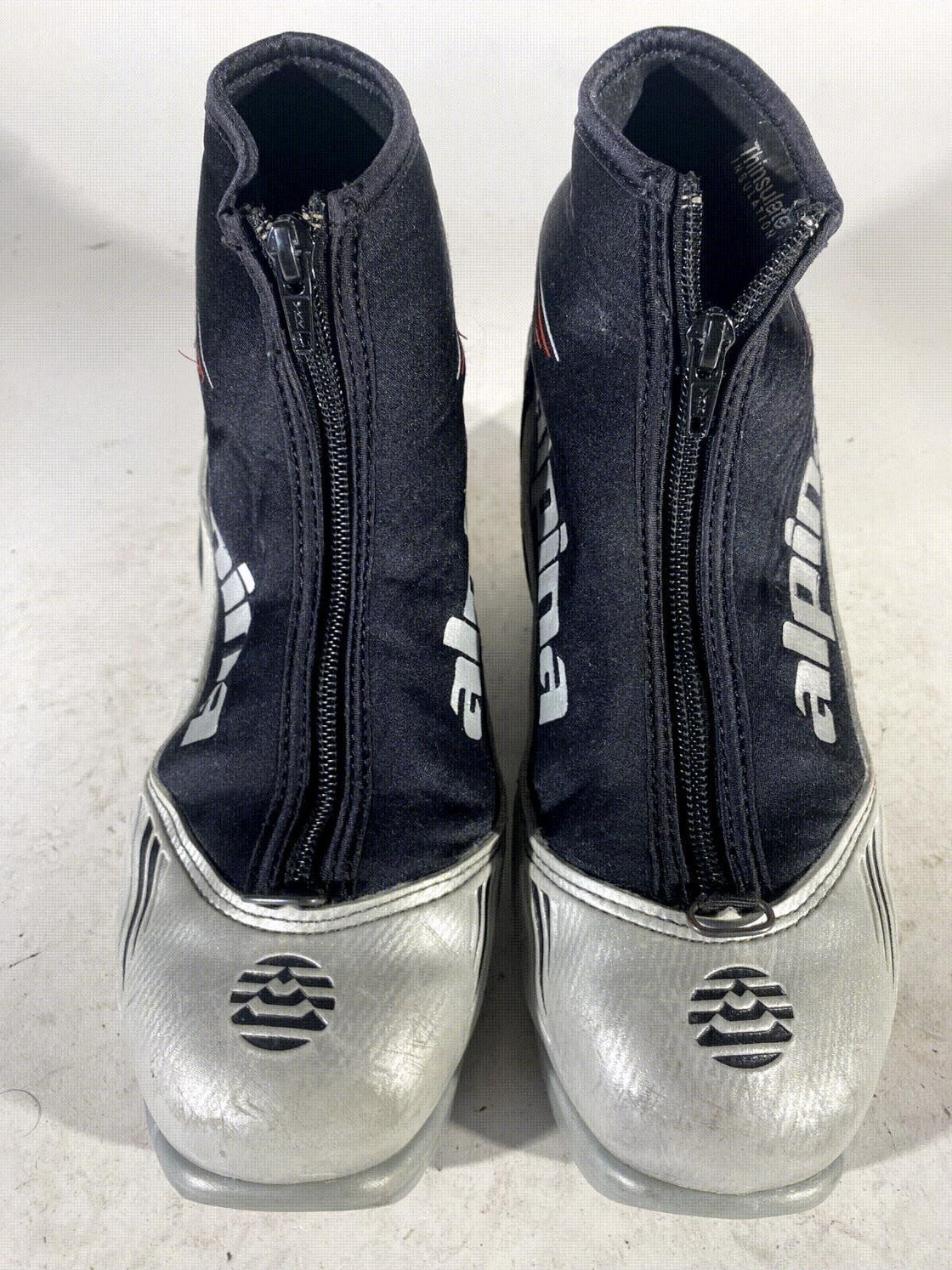 Alpina ST10 Jr Classic Nordic Cross Country Ski Boots Size EU38 US6 NNN 2927