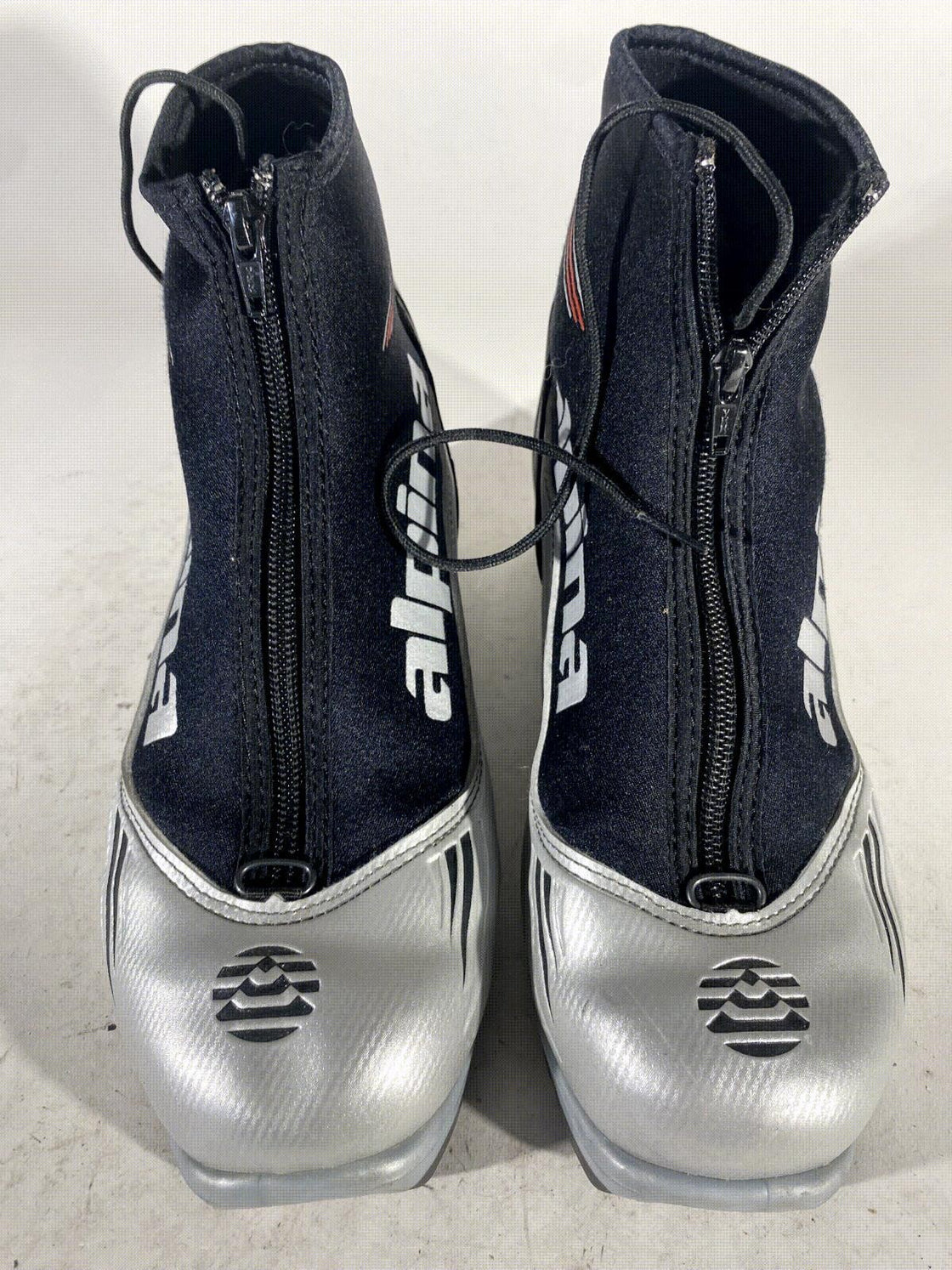 Alpina ST10 Touring Nordic Cross Country Ski Boots Size EU40 US7.5 for NNN 3092
