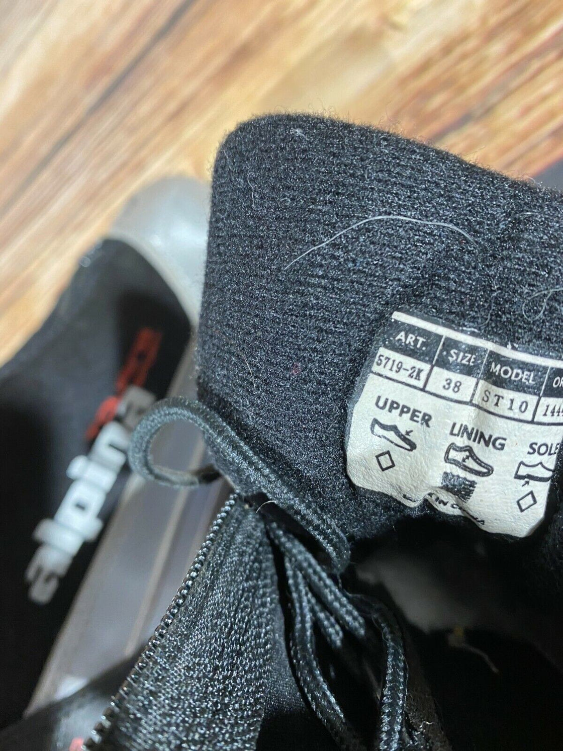 Alpina ST10 Cross Country Ski Boots Combi Size EU38 US6 NNN 3113