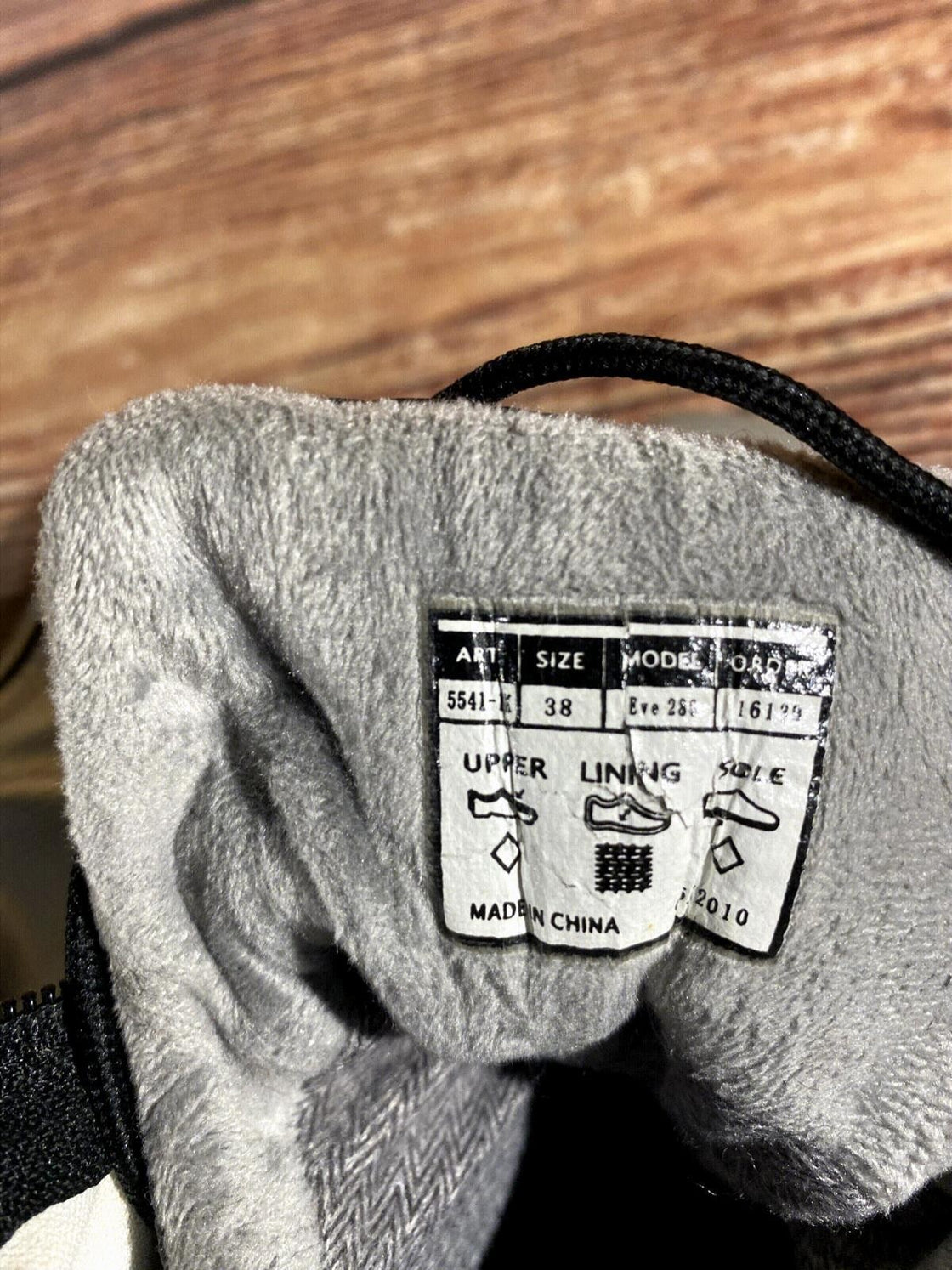 Alpina Eve28G Nordic Cross Country Ski Boots Size EU38 US6 for NNN 3139