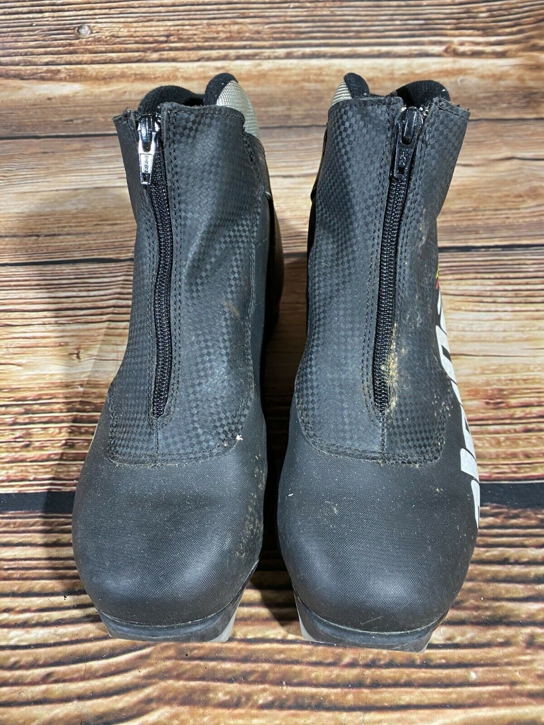 Alpina Touring Nordic Cross Country Nordic Ski Boots Size EU42 US9 NNN 3174