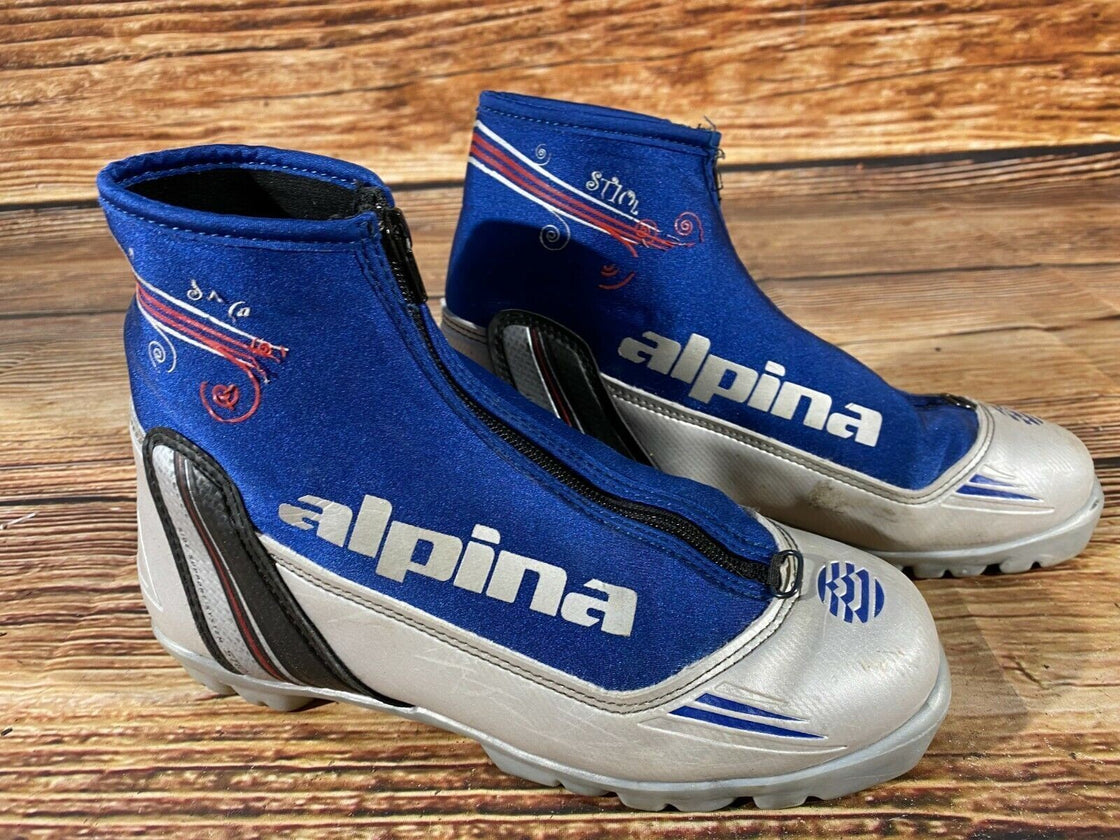 Alpina ST10L Nordic Cross Country Ski Boots Size EU39 US7 NNN bindings 3165