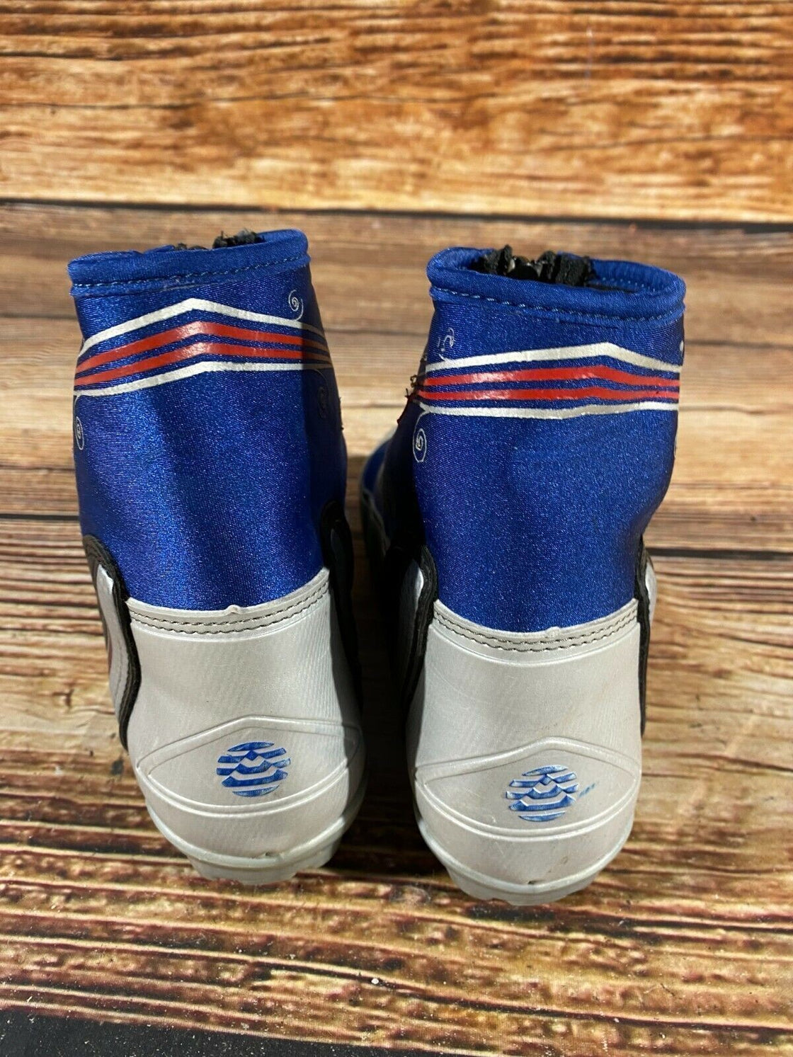 Alpina ST10L Nordic Cross Country Ski Boots Size EU39 US7 NNN bindings 3165