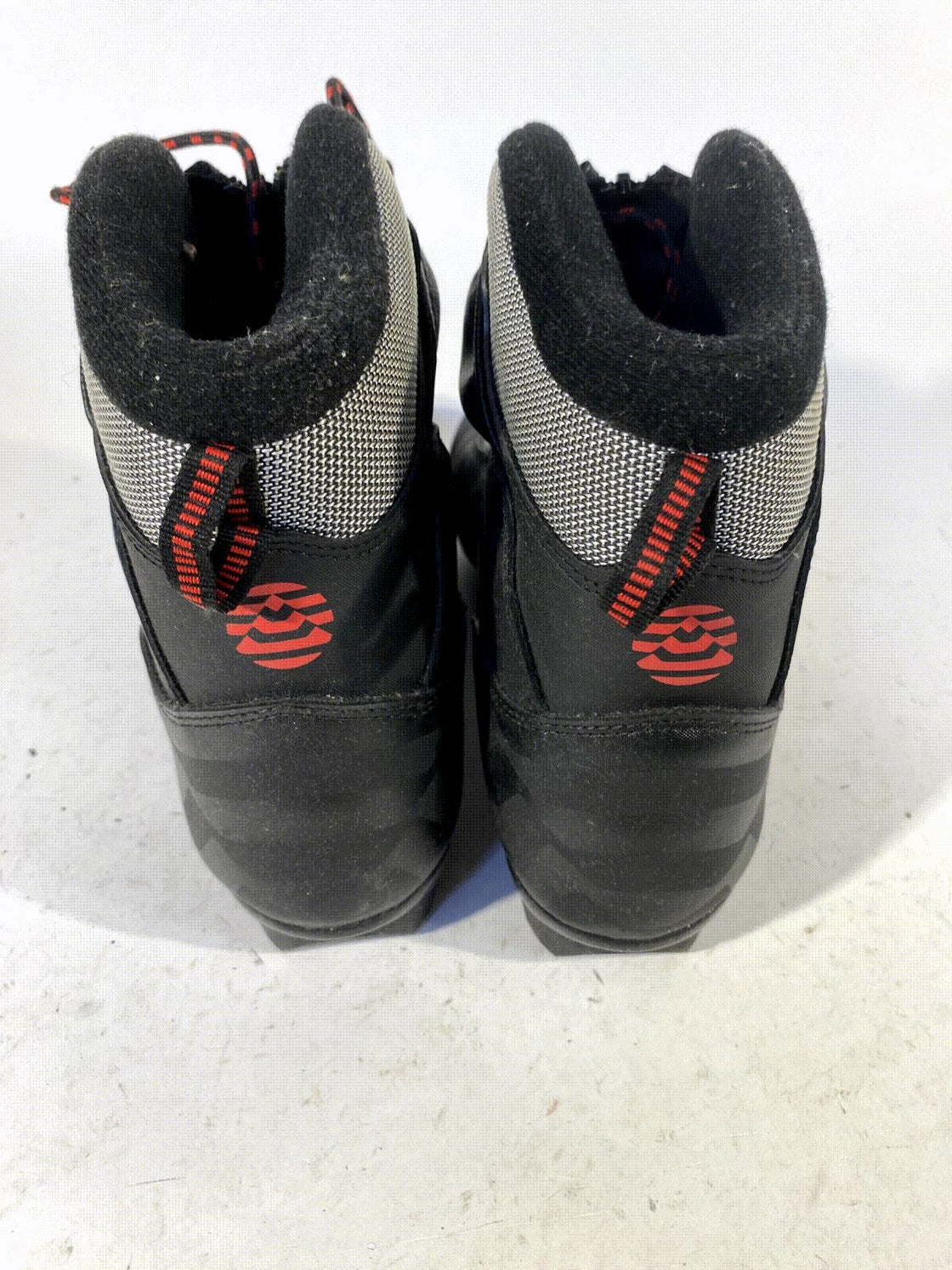 Alpina T5 Plus Nordic Cross Country Ski Boots Size EU43 US9.5 NNN bindings 3197