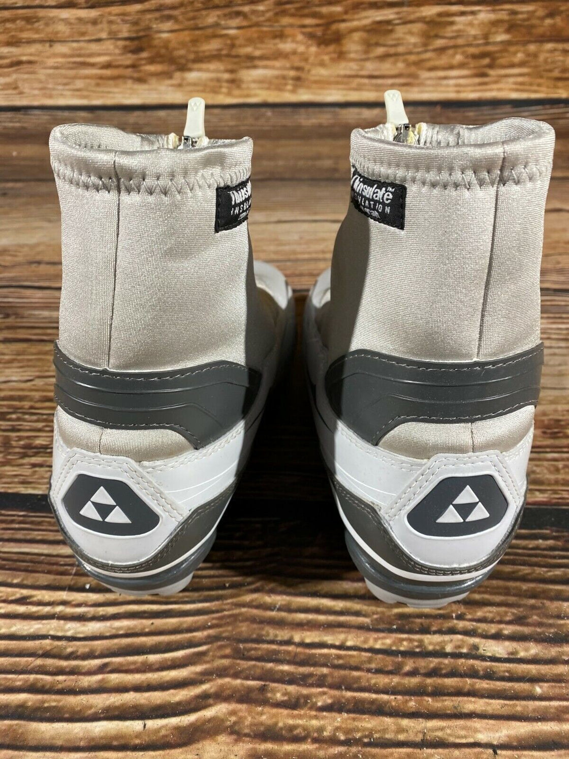 Fischer XC Touring Nordic Cross Country Ski Boots Size EU41 US8 NNN 1307