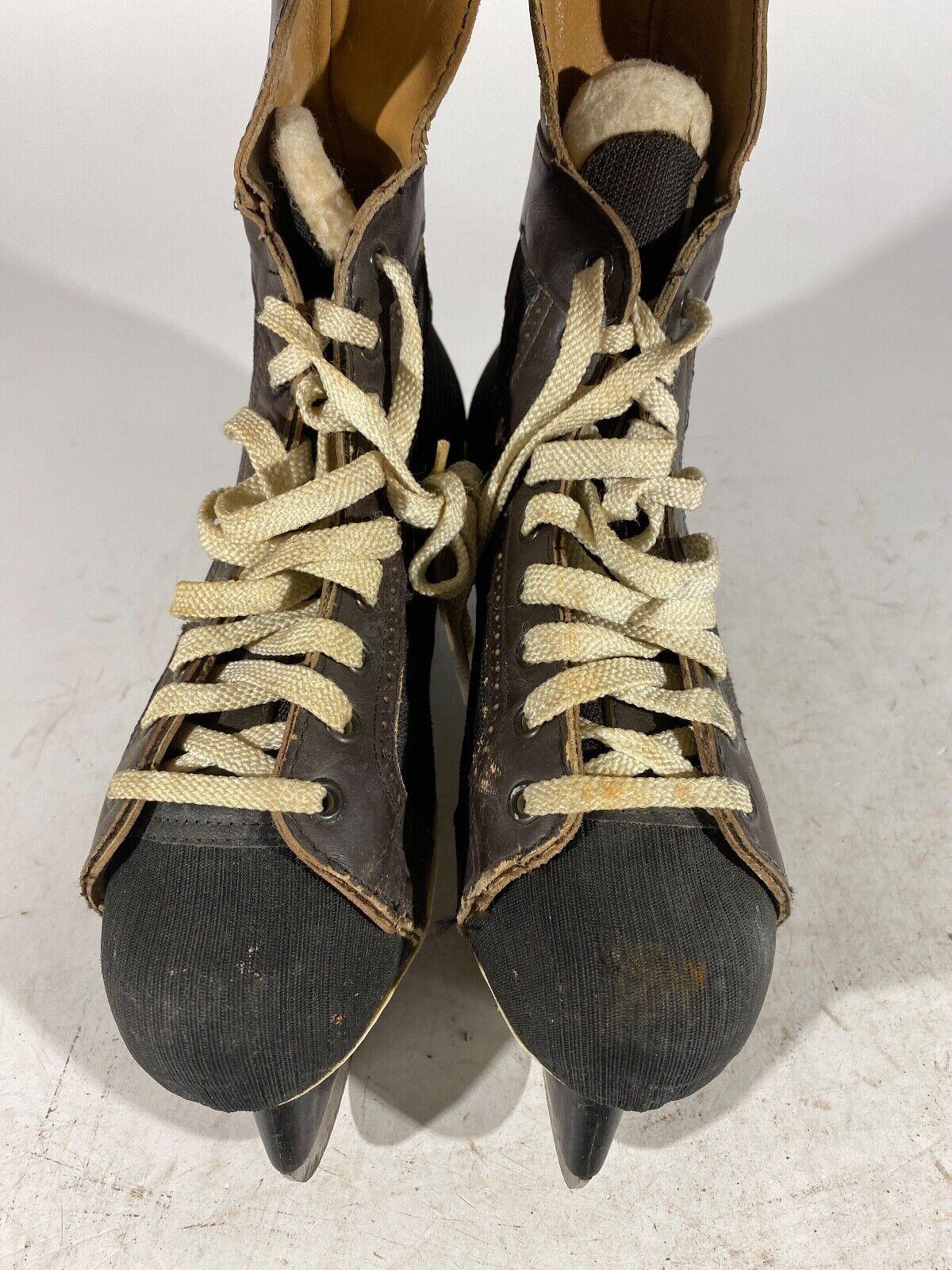 CCM MUSTANG Ice Ice Skates EU 40 US 6 249mm IS31