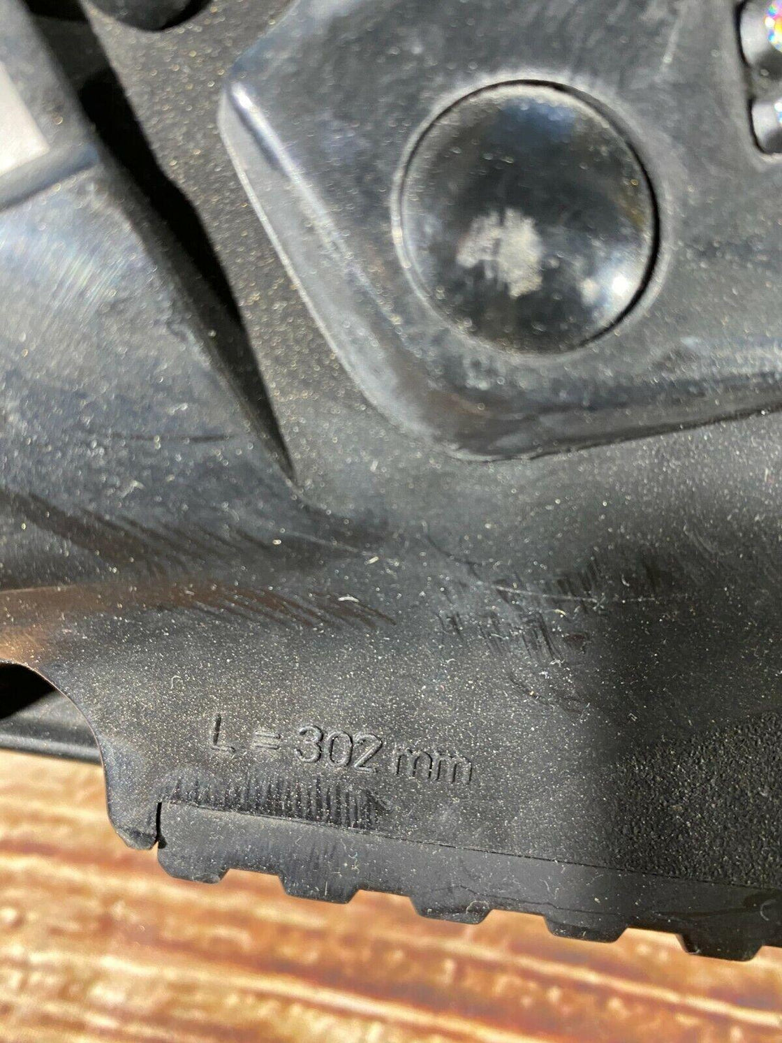 SALOMON Alpine Ski Boots Size Mondo 260 mm, Outer Sole 307 mm DH134