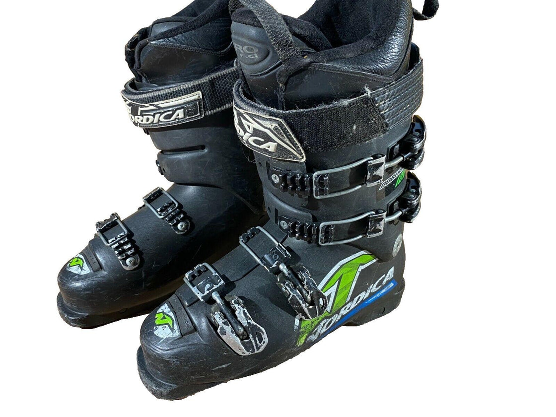 NORDICA Alpine Ski Boots Size Mondo 270 mm, Outer Sole 315 mm DH123