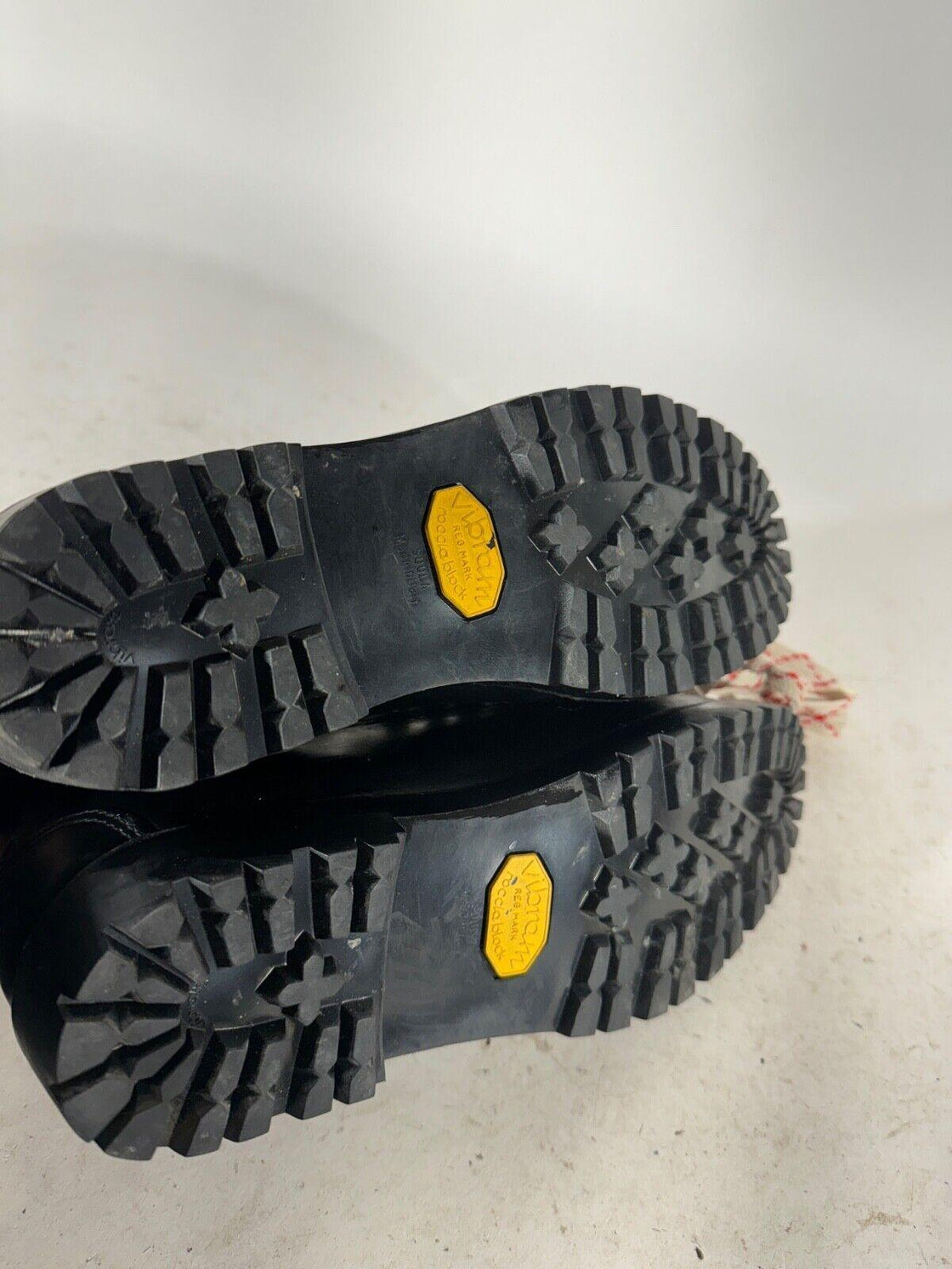 SUOLA Hiking Boots Trekking Shoes Size US6.5 UK5.5 Mondo 248 KL182