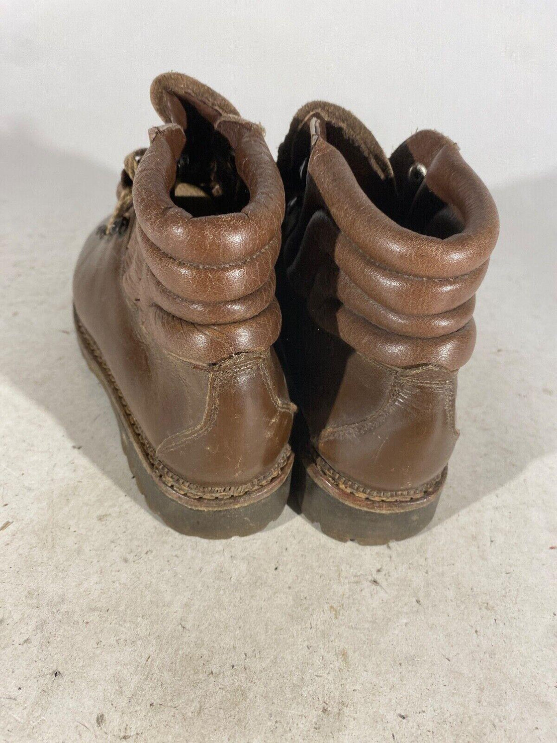 Skywalk Hiking Boots Trekking Shoes Size US5 UK4 Mondo 240 KL201