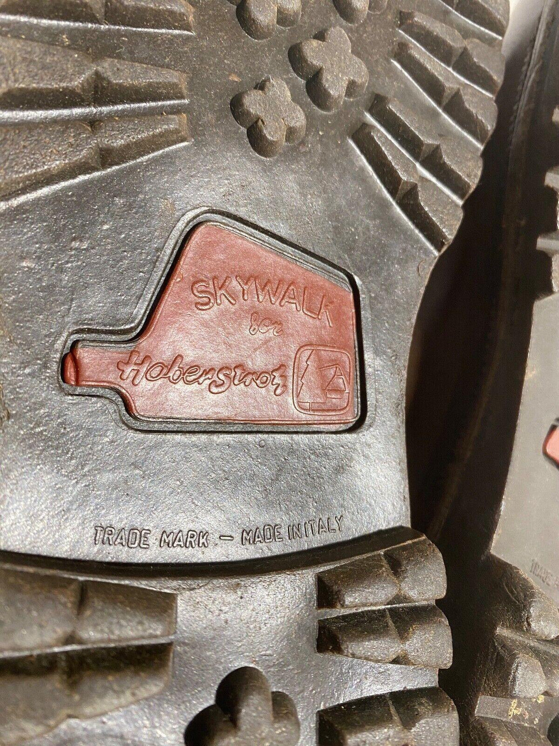 Skywalk Hiking Boots Trekking Shoes Size US5 UK4 Mondo 240 KL201