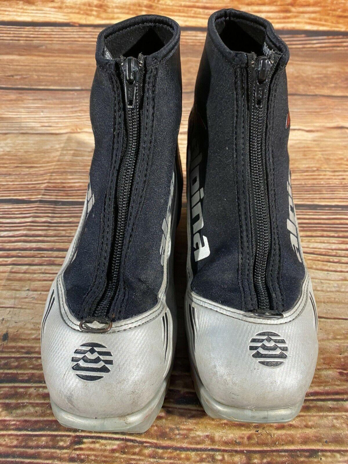 Alpina ST10 Nordic Cross Country Ski Boots Size EU37 US5 for NNN 756