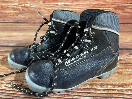 Madshus Holm Cross Country Ski Boots Classic NNN EU 29 US 11.5 Kids 180mm M315