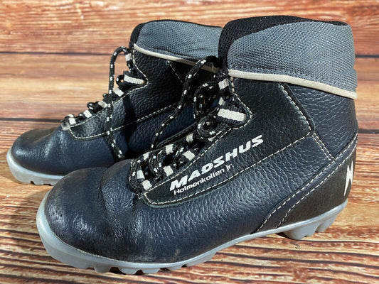 Madshus Holm Cross Country Ski Boots Classic NNN EU 32 US 1.5 Kids 190mm M318