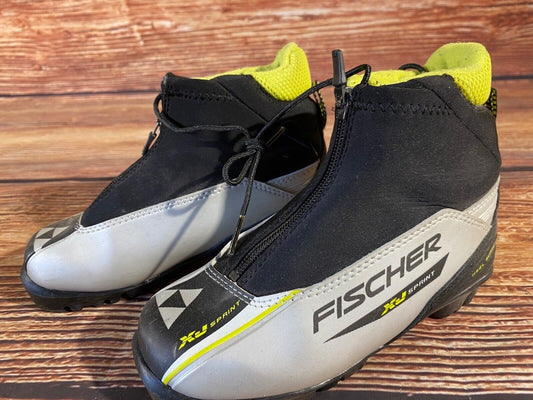 Fischer XJ Sprint Cross Country Ski Boots Classic NNN EU 33 US 2 Kids F-628