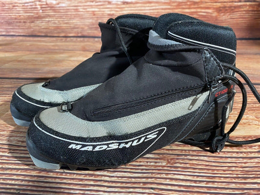 Madshus CT100jr Cross Country Ski Boots Classic NNN EU 35 US 3 Kids 230mm M292