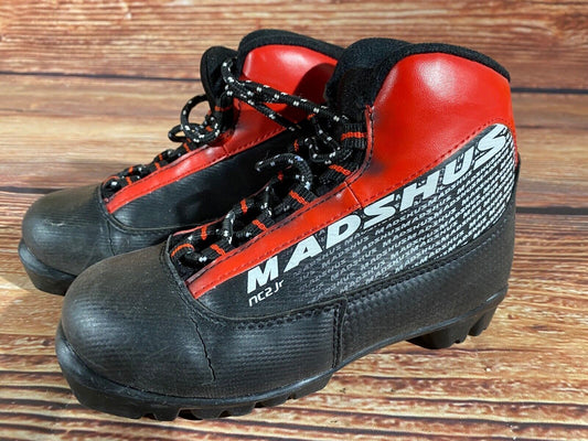 Madshus NC2 Cross Country Ski Boots Classic NNN EU 31 US 13 Kids 190mm M211