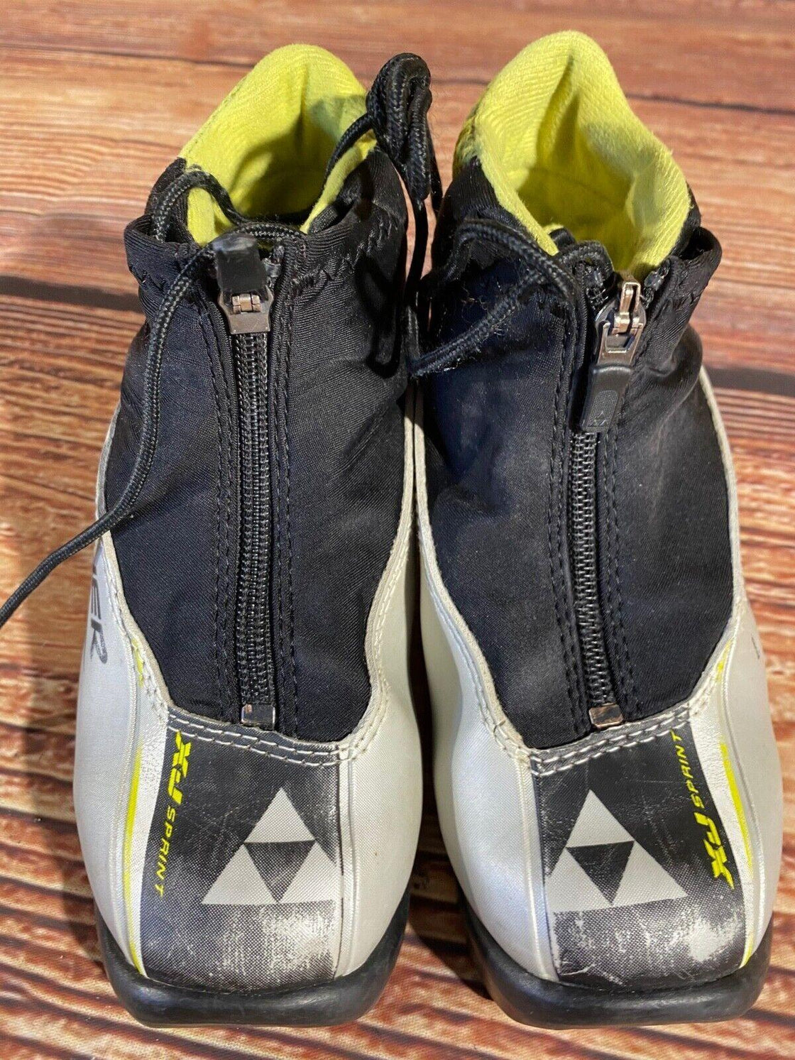 Fischer XJ Sprint Nordic Cross Country Ski Boots Kids Size EU30 US12 NNN F-621