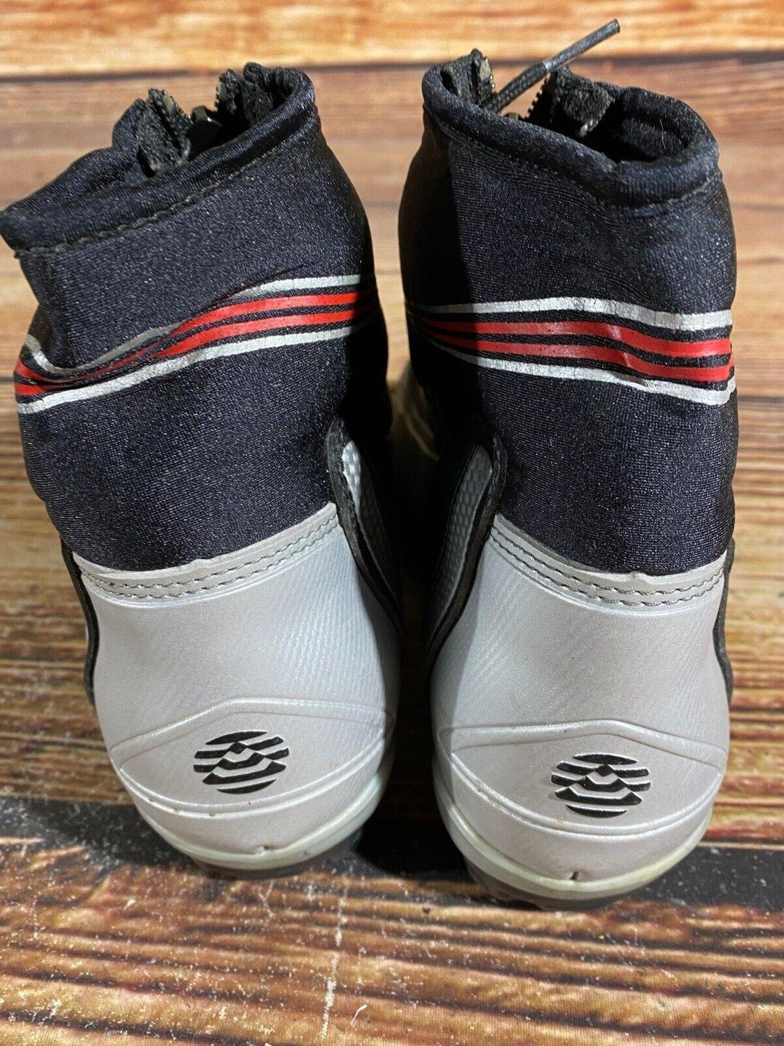 Alpina ST10 Nordic Cross Country Ski Boots Size EU37 US5.5 for NNN 3060