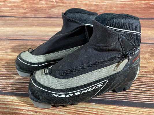 Madshus CT100 Cross Country Ski Boots Classic NNN EU 28 US 10.5 Kids 180mm M207