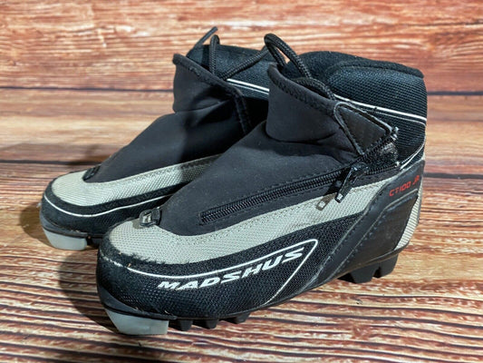 Madshus CT100jr Cross Country Ski Boots Classic NNN EU 28 US 10.5 Kids M304