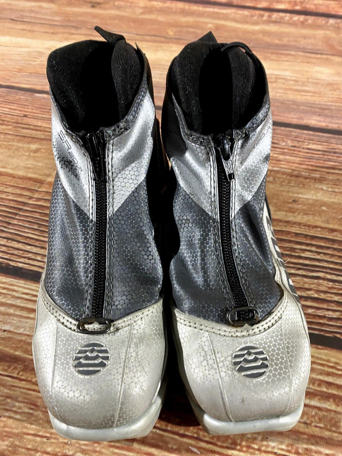 Alpina SR20jr Nordic Cross Country Ski Boots Size EU35 US3.5 for NNN 1011