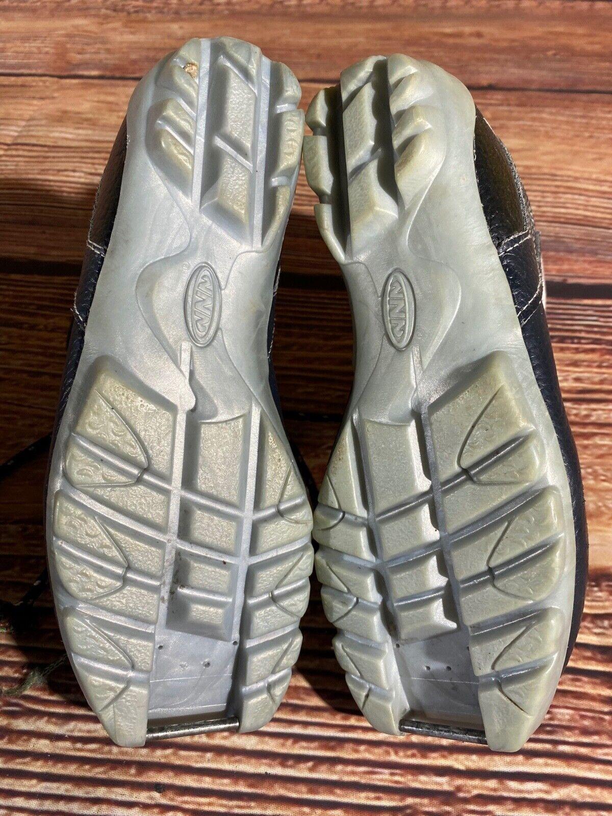 Madshus Holm Cross Country Ski Boots Classic NNN EU 35 US 3 Kids 225mm M278