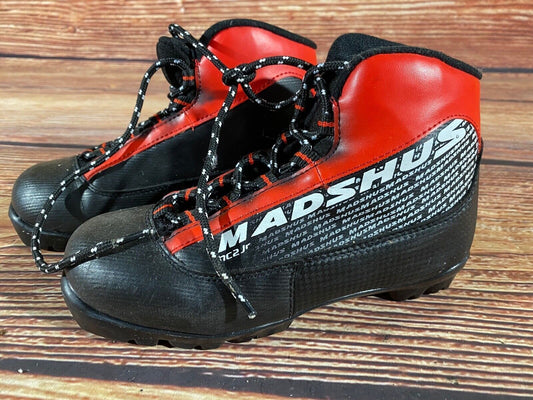 Madshus NC2 Cross Country Ski Boots Classic NNN EU 34 US 3 Kids 220mm M333