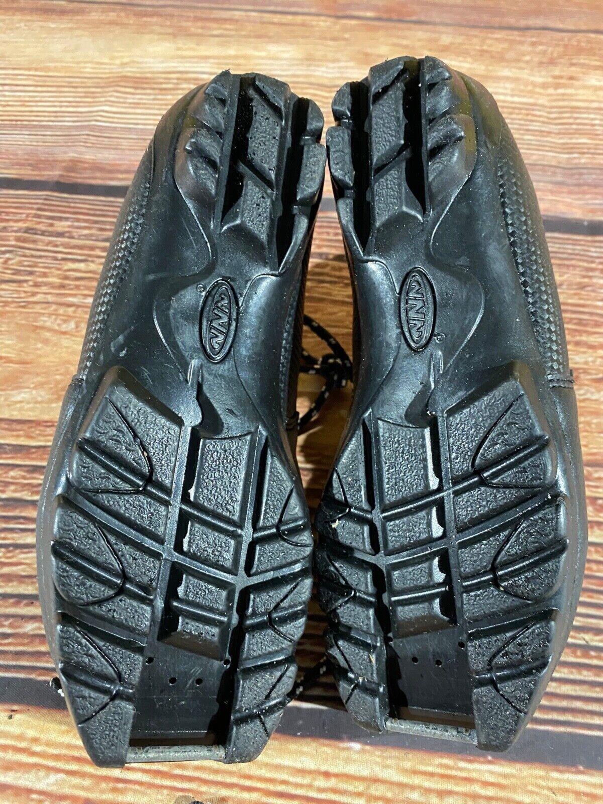 Madshus NC2 Cross Country Ski Boots Classic NNN EU 34 US 3 Kids 220mm M333