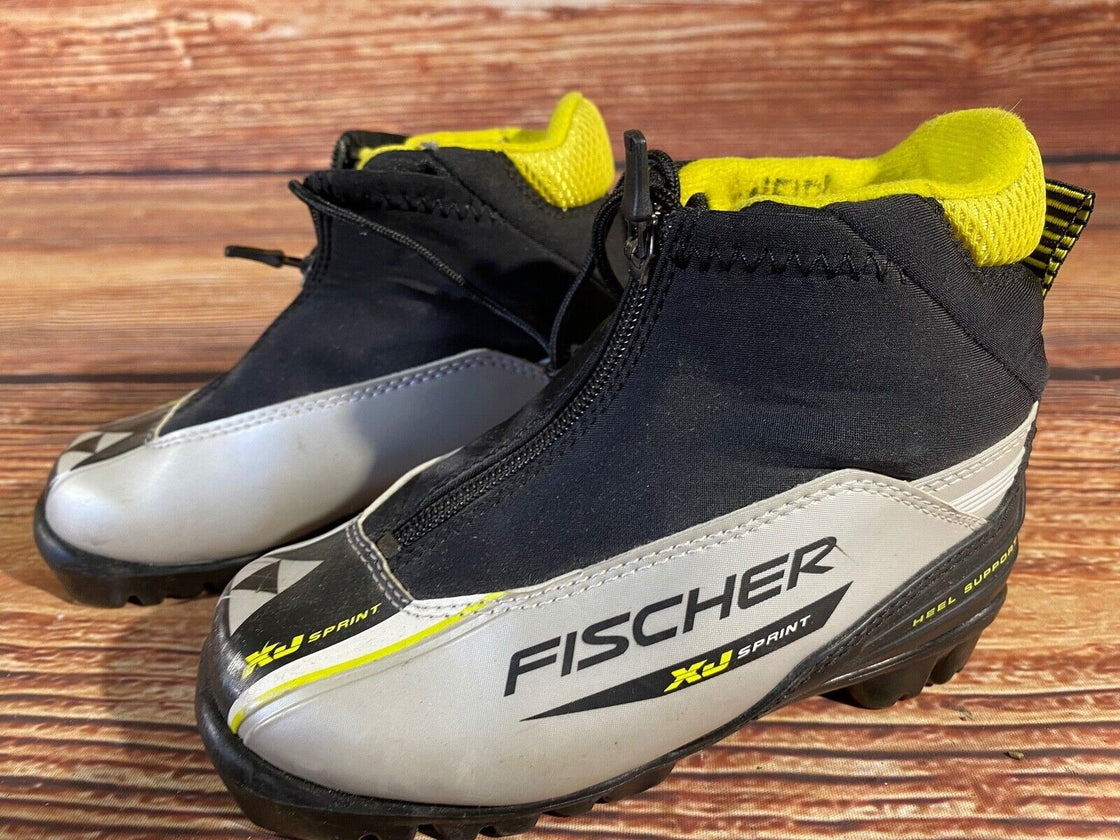 Fischer XJ Sprint Nordic Cross Country Ski Boots Kids Size EU30 US12 NNN F-624