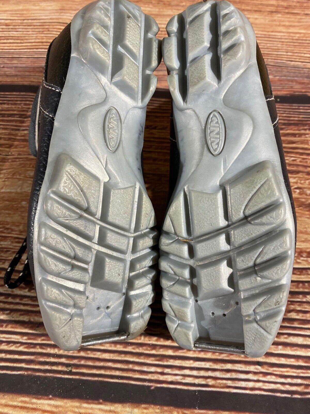 Madshus Holm Cross Country Ski Boots Classic NNN EU 32 US 1.5 Kids 190mm M316