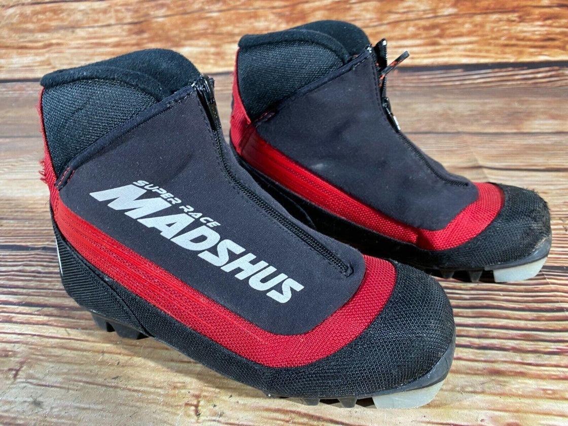 Madshus Super Race Cross Country Ski Boots Size EU33 for NNN M-68