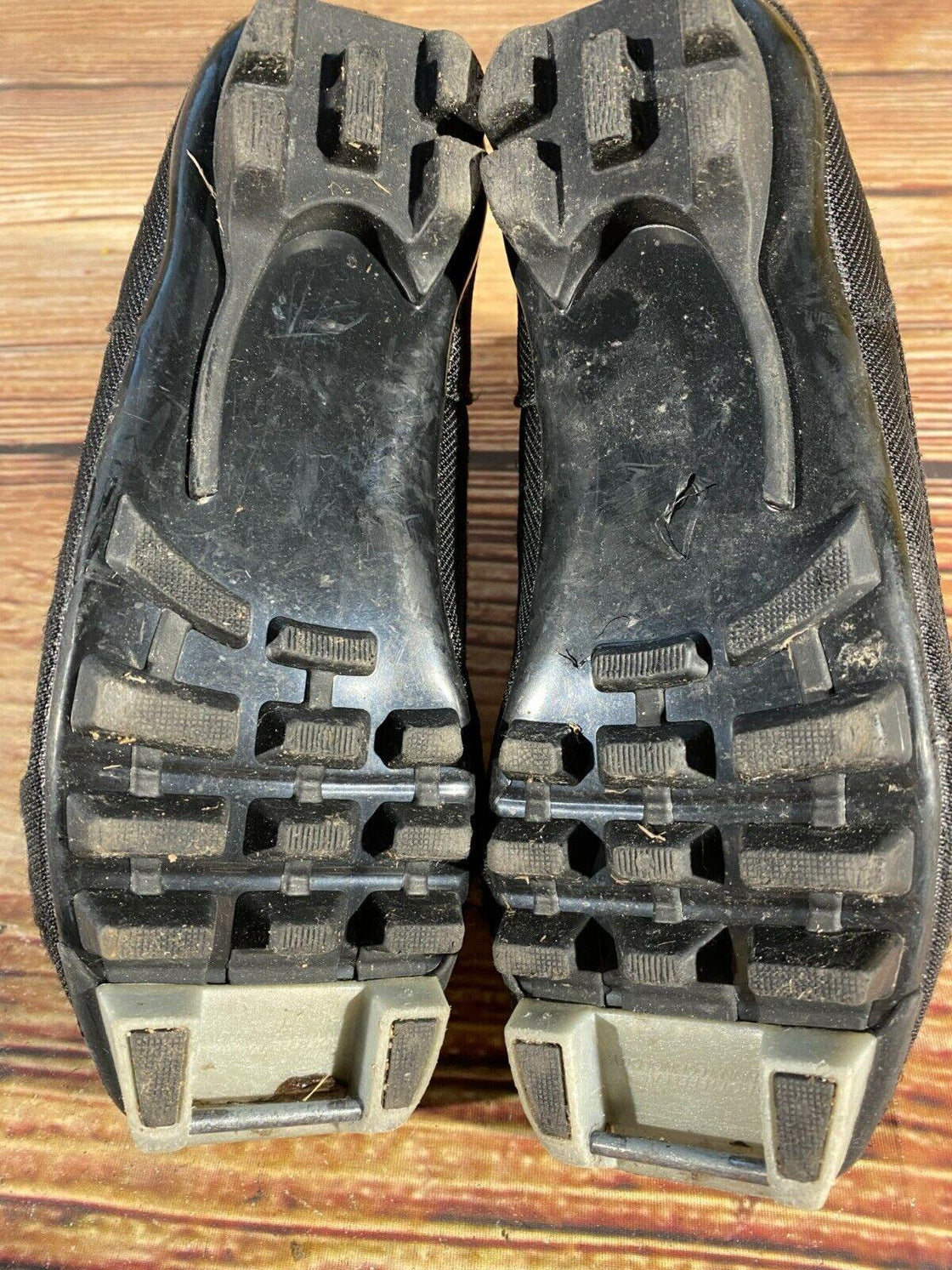 Madshus Super Race Cross Country Ski Boots Size EU33 for NNN M-68