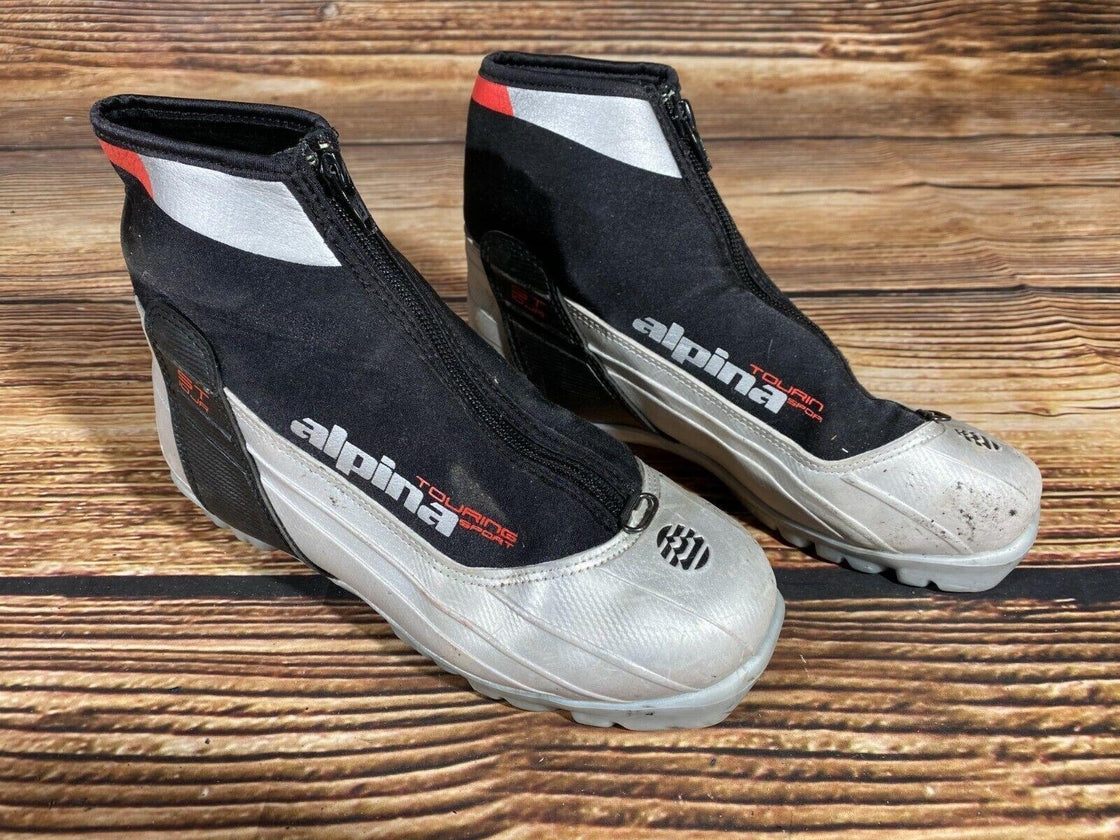 ST10JR Cross Country Ski Boots Classic Size EU37 US5 NNN Rottefella 3190
