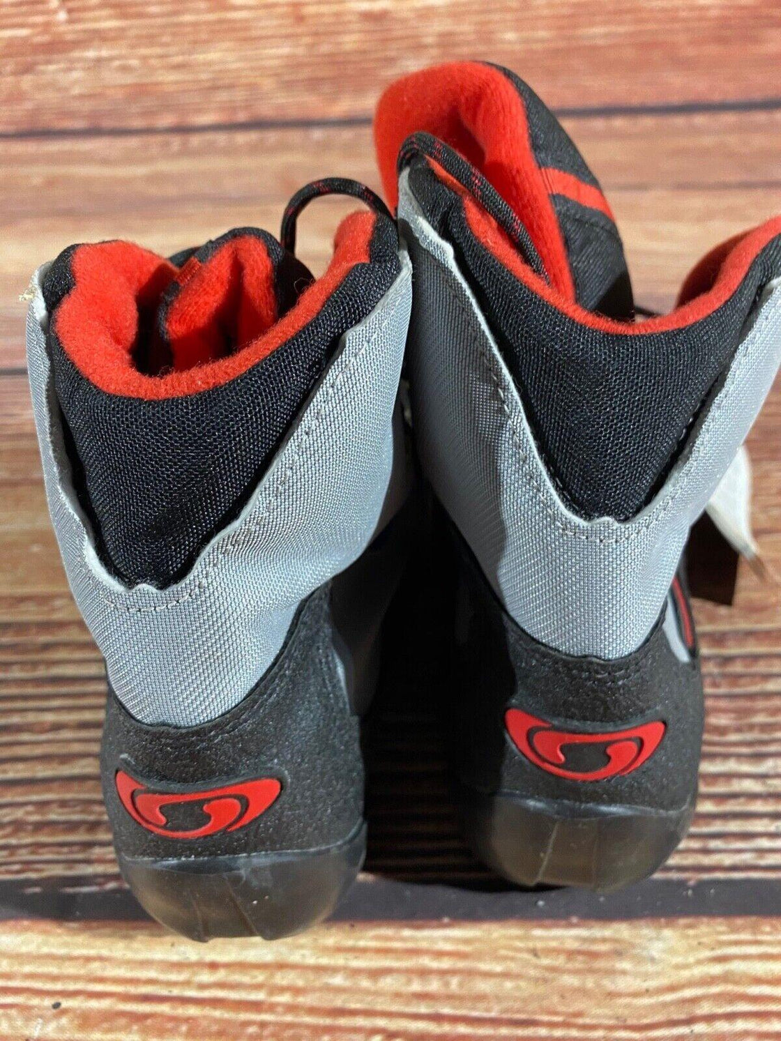 Salomon Nordic Cross Country Ski Boots Size EU38 US5.5 SNS Profil 2254