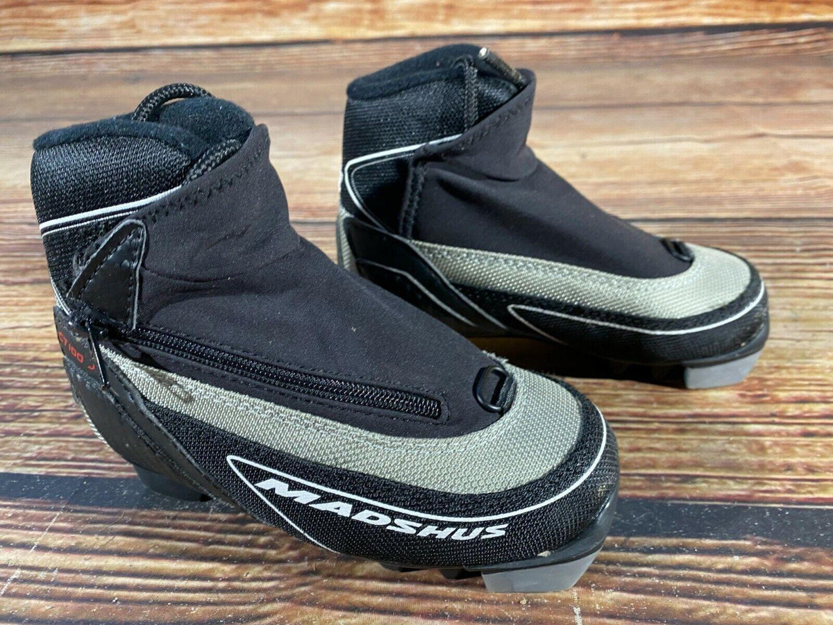 Madshus CT100 Cross Country Ski Boots Classic NNN EU 25 US 8.5 Kids 165mm M-149